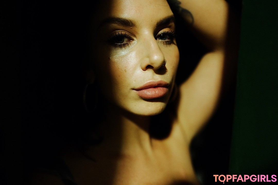 Nahá fotka uniklých OnlyFans od Ivy Lebelle #139