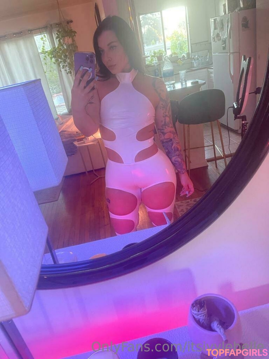 Nahá fotka uniklých OnlyFans od Ivy Lebelle #236
