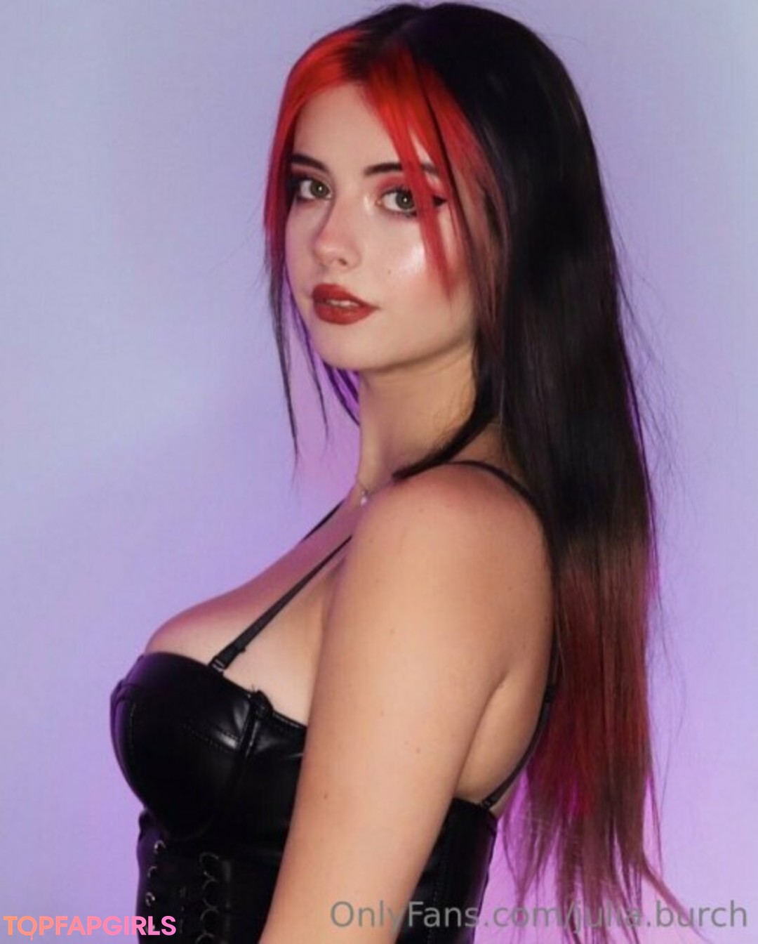 Nahá fotka uniklých OnlyFans od Burch Twins #563