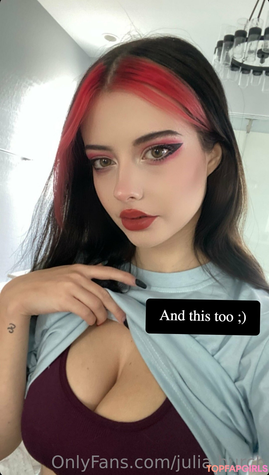 Nahá fotka uniklých OnlyFans od Burch Twins #1485
