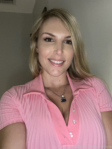 Joslyn Jane