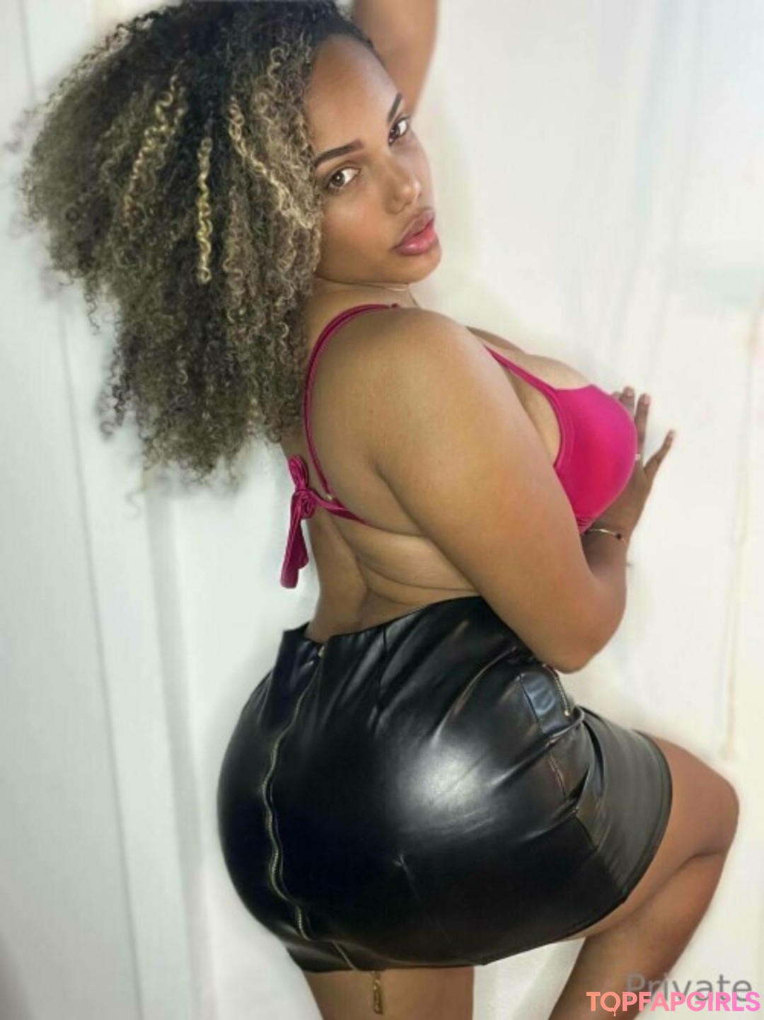 Miss Bonnie nude leaked OnlyFans photo #6