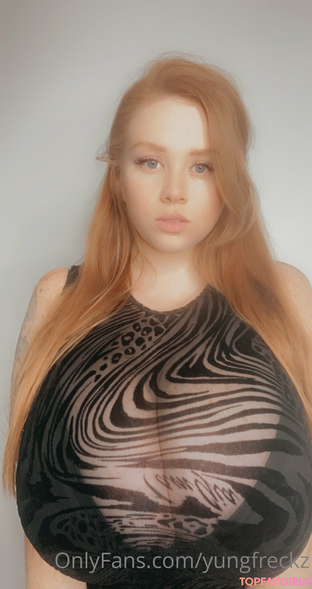 Nahá fotka uniklých OnlyFans od Yungfreckz #230