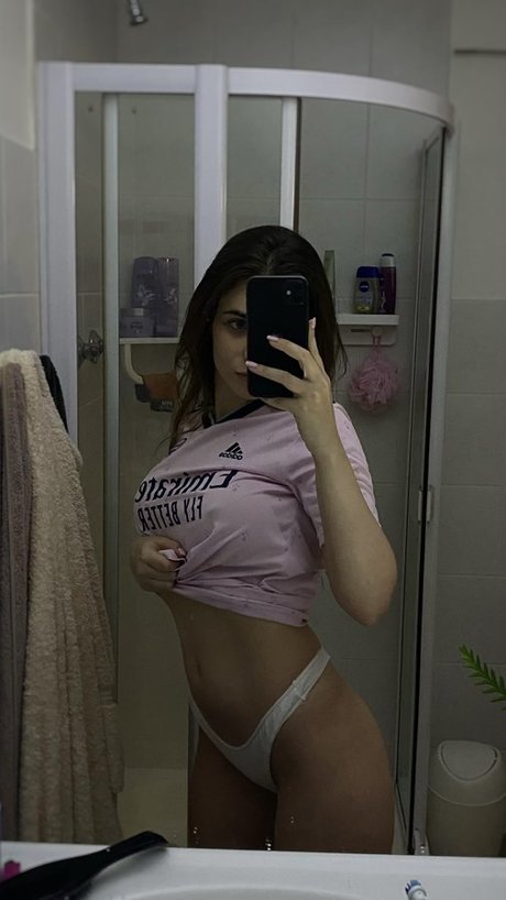 Nahá fotka uniklých OnlyFans od Eve