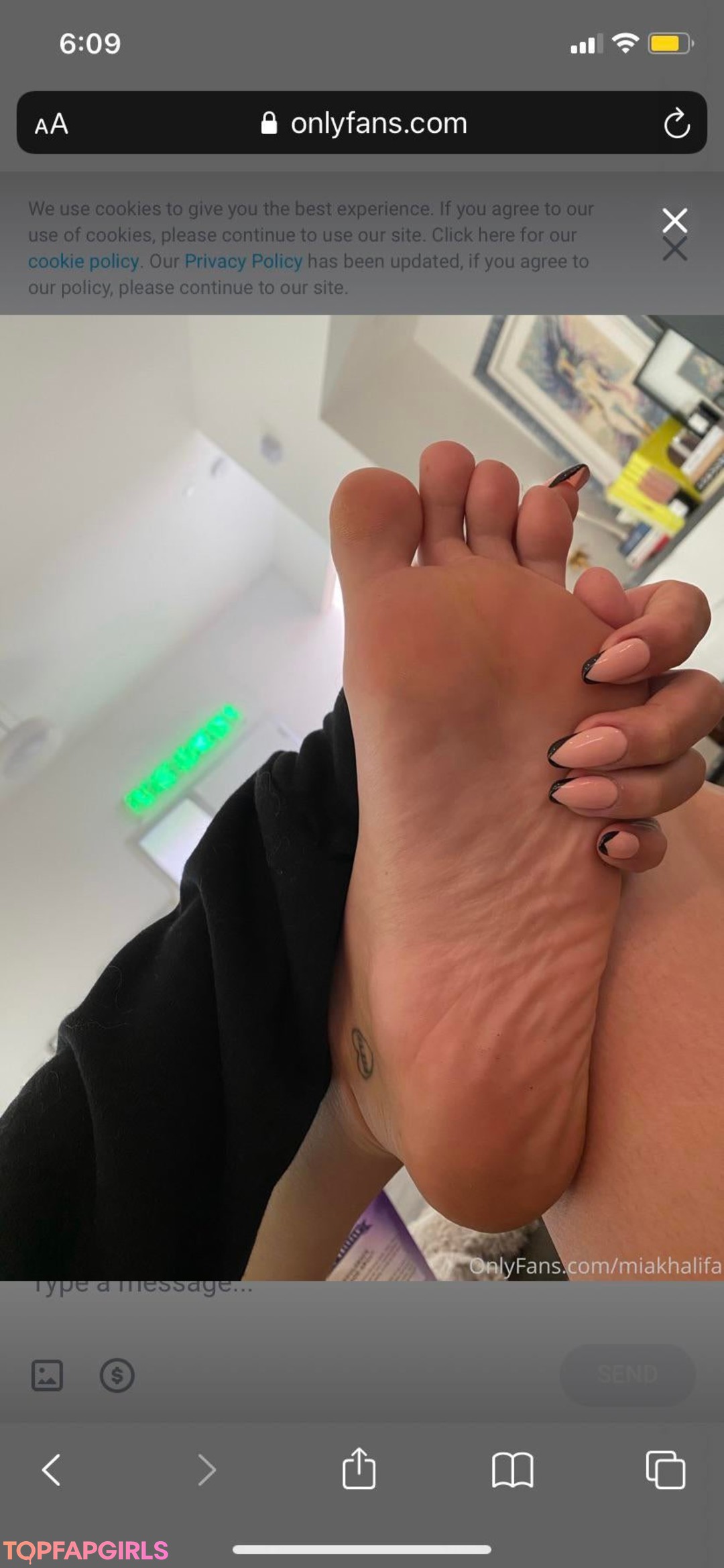 Nahá fotka uniklých OnlyFans od Mia Khalifa #52