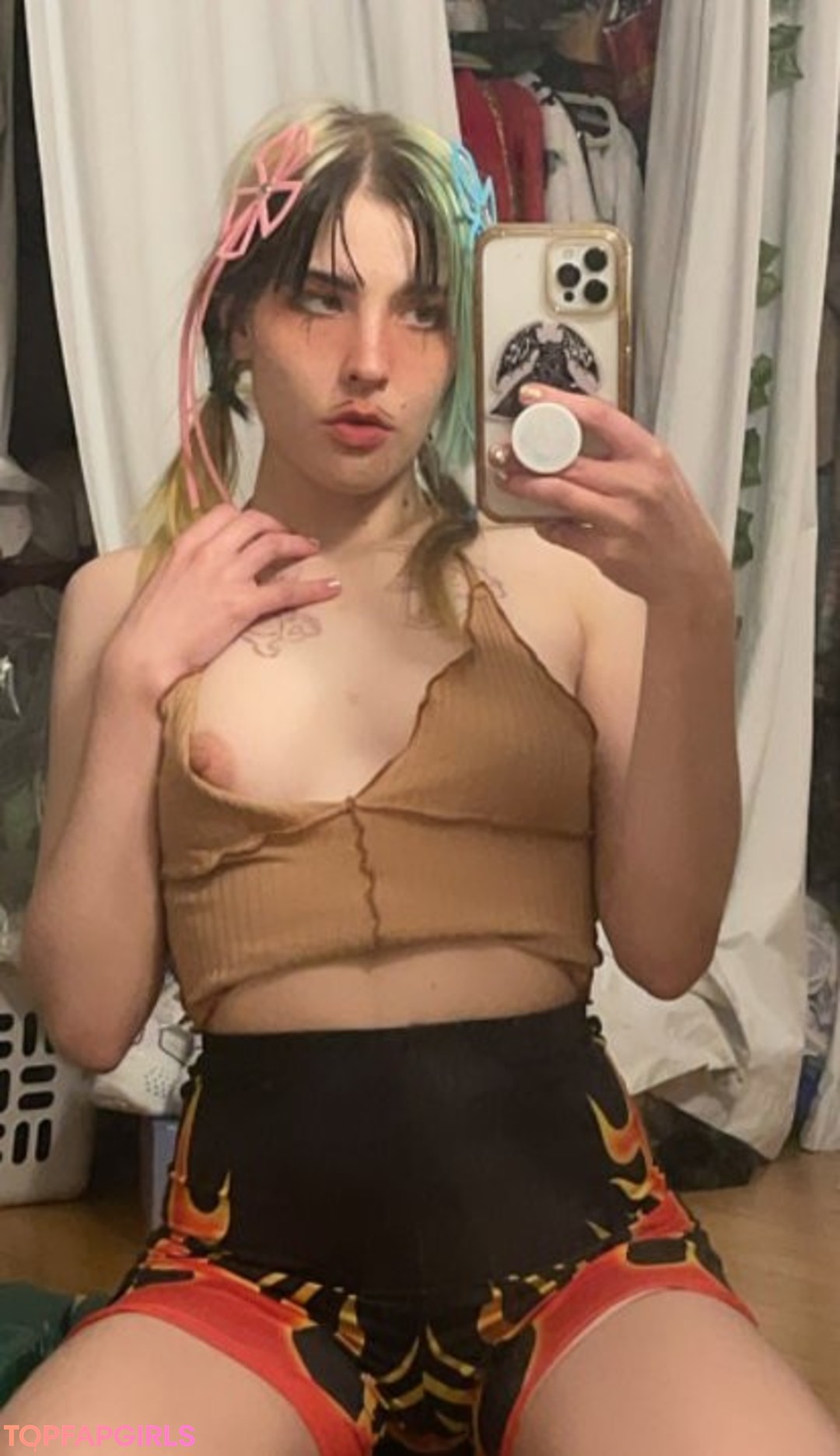 Nahá fotka uniklých OnlyFans od Dorian Electra #35