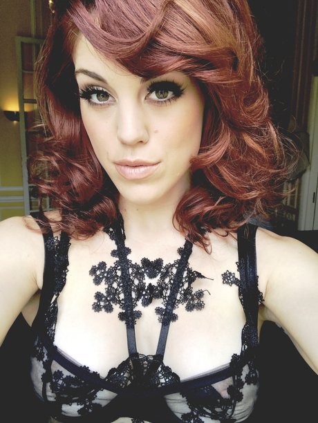 Molly Stewart OnlyFans