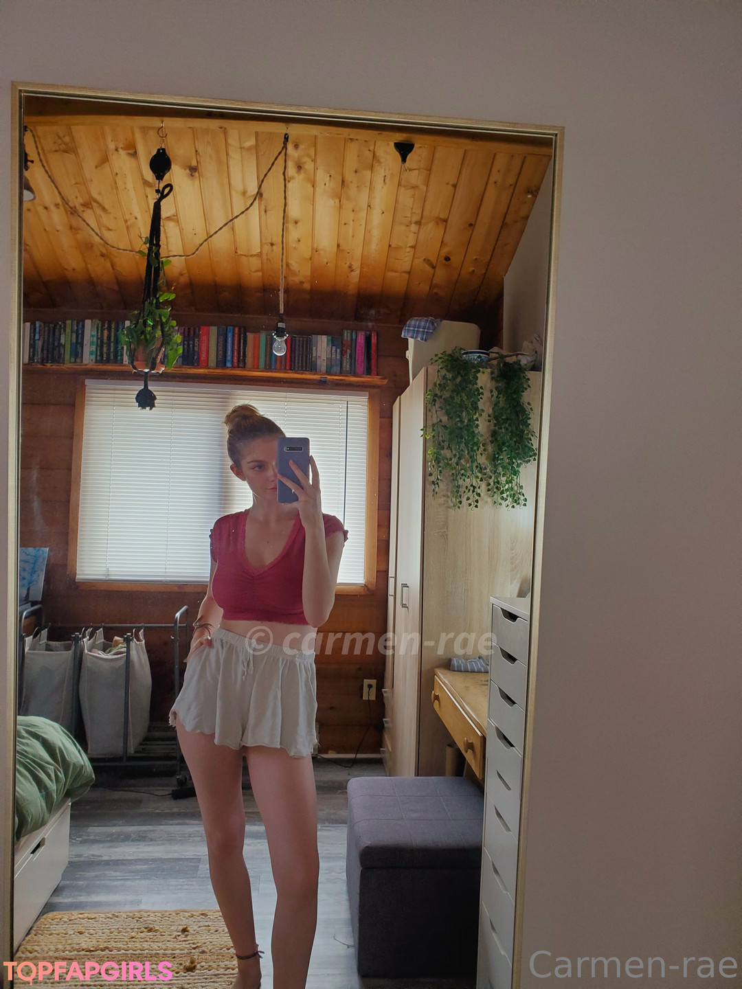 Nahá fotka uniklých OnlyFans od Carmenrae #2496