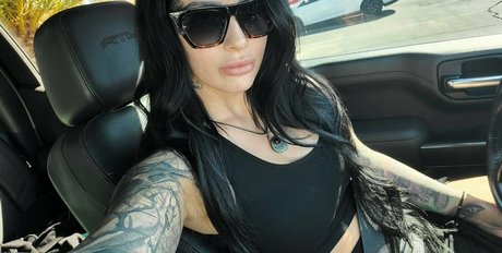 Katrina Jade