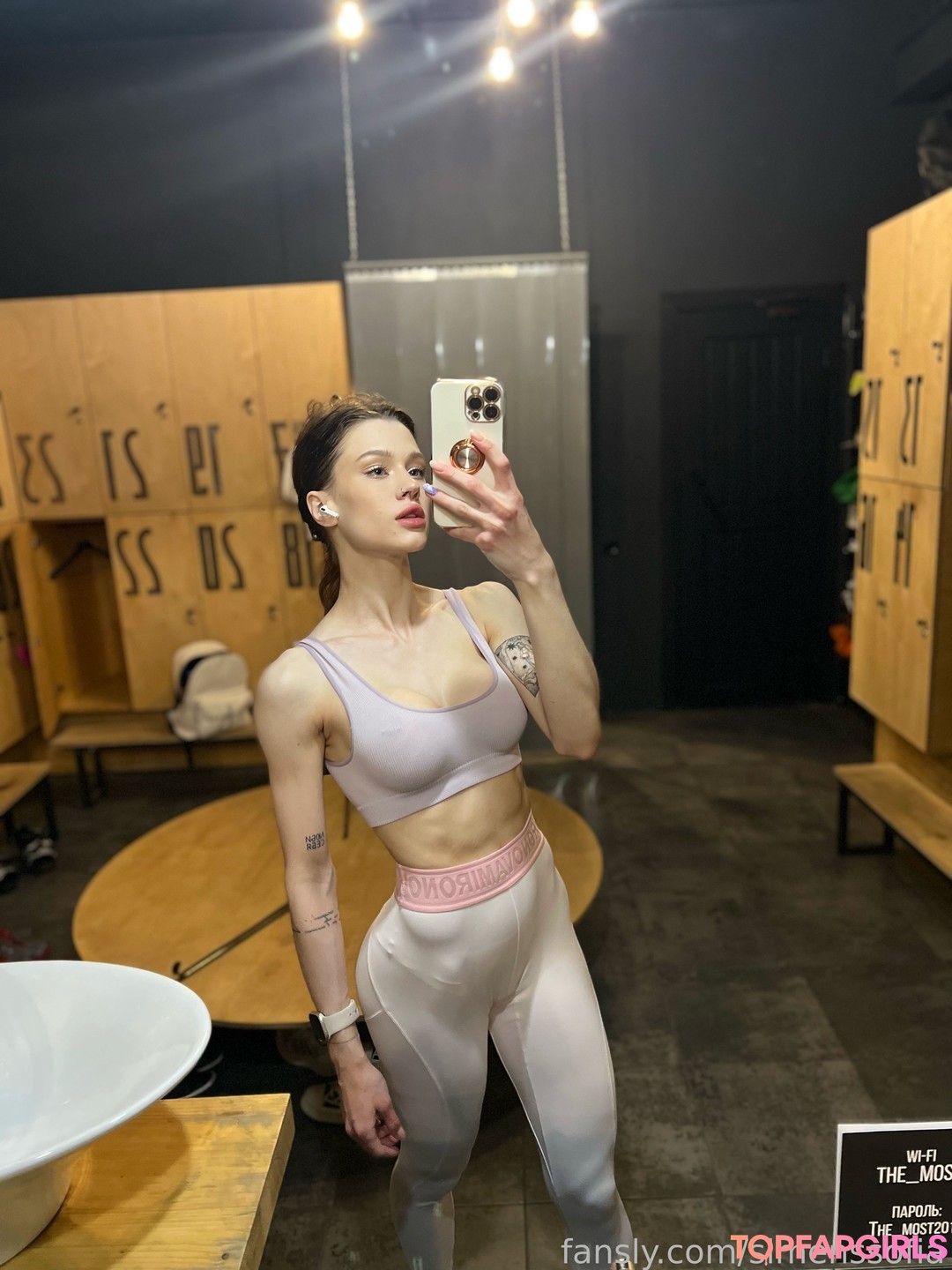 Nahá fotka uniklých OnlyFans od Simens Sofia #729