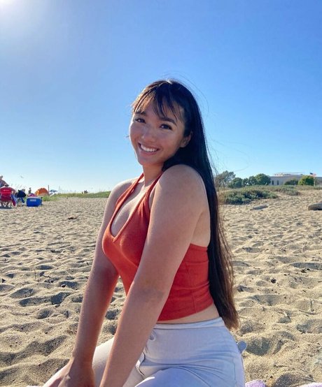Eliza Chau
