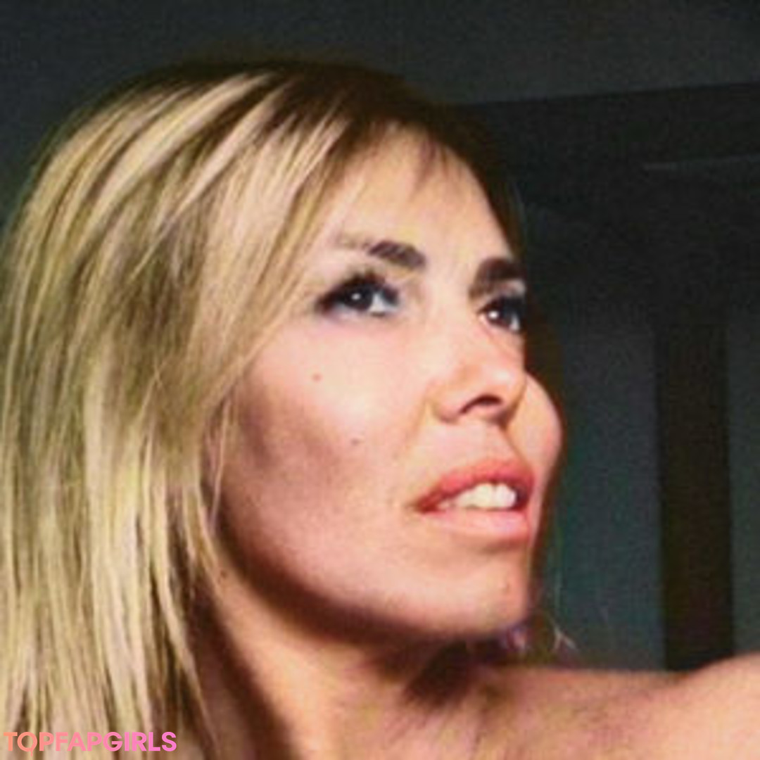 Nahá fotka uniklých OnlyFans od Emanuela Botto #17