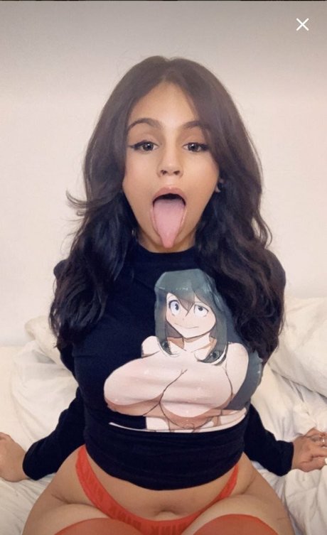 Nahá fotka uniklých OnlyFans od Angelicbrittt