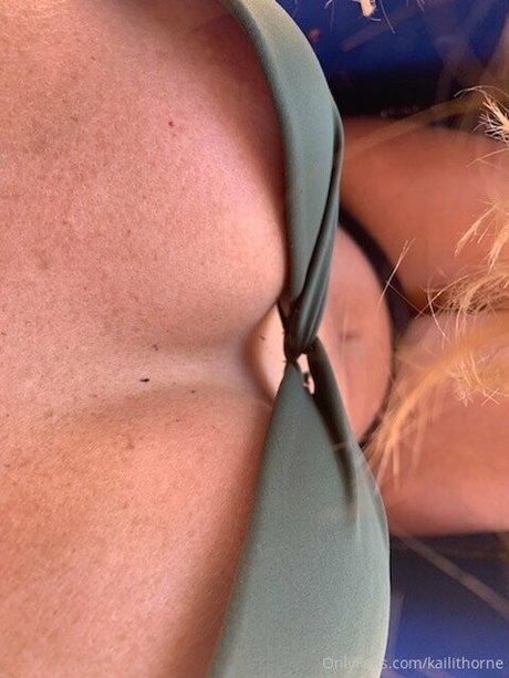 Naakte gelekte OnlyFans-foto van Kaili Thorne