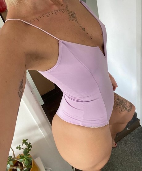Photo nue de fuite OnlyFans de Axelle Peach