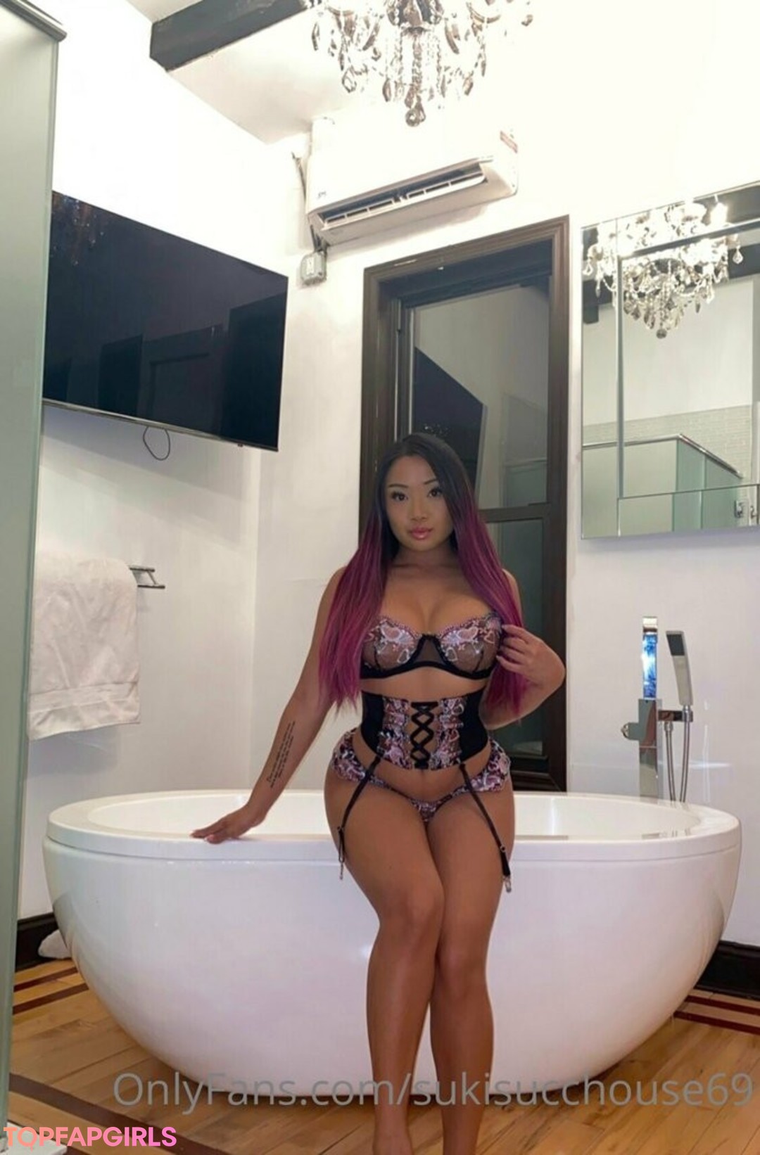 Nahá fotka uniklých OnlyFans od Suki #294