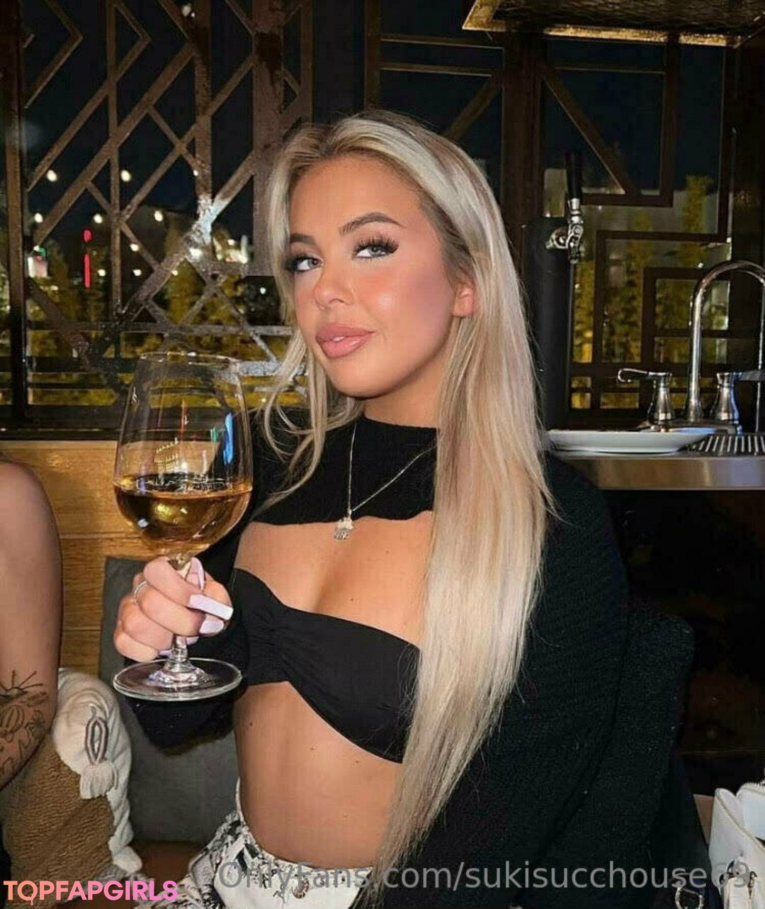 Nahá fotka uniklých OnlyFans od Suki #983