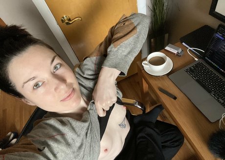Stoya
