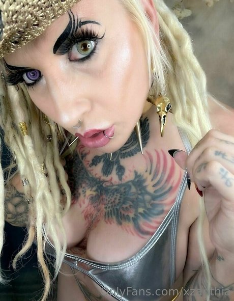 Xzanthia