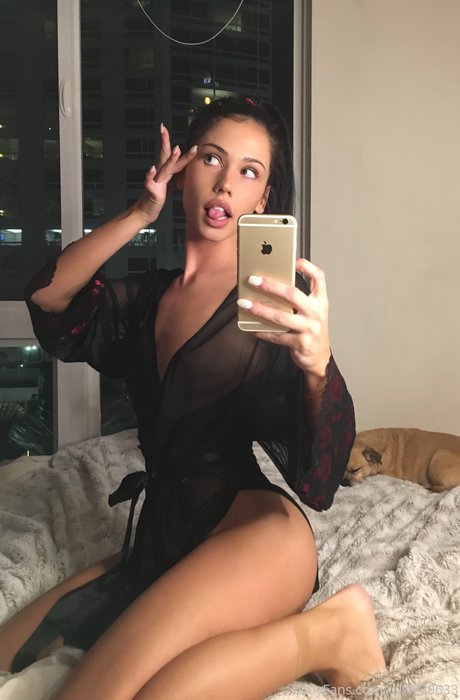 Lindsey Groll