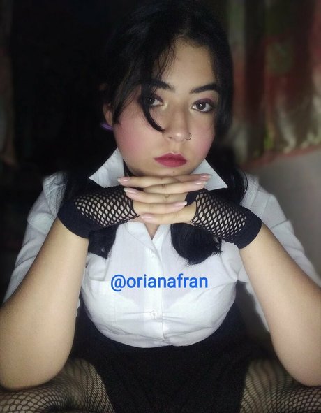 Nahá fotka uniklých OnlyFans od Orianafra