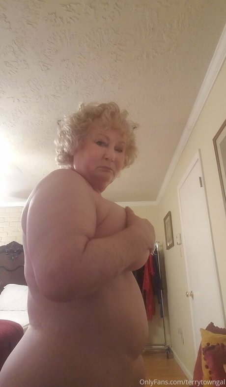 Naken lekkede OnlyFans-bilde av Terrytowngal