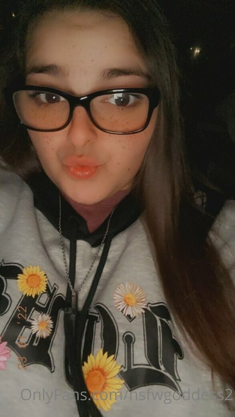 Naken lekkede OnlyFans-bilde av Nsfwgoddess2