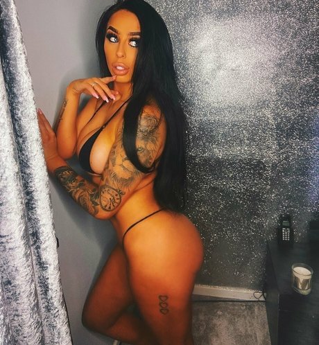 Naken lekkede OnlyFans-bilde av Hayley Maye