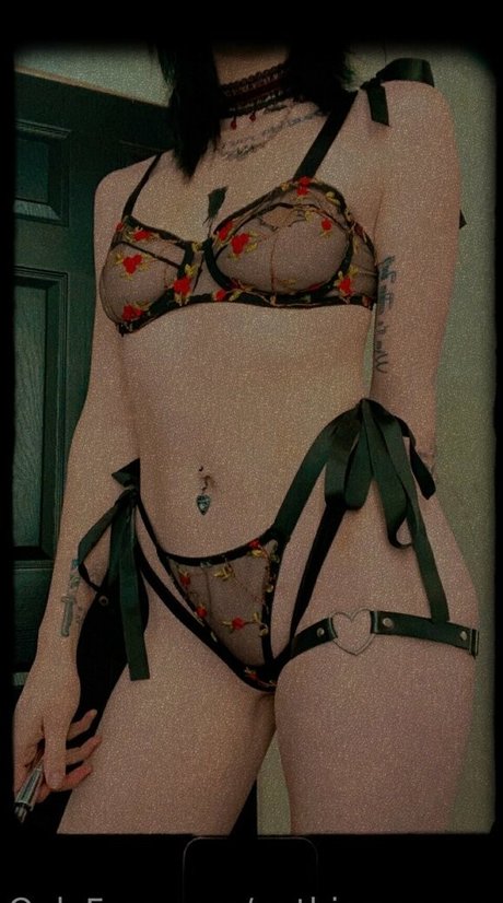 Gothicmomma