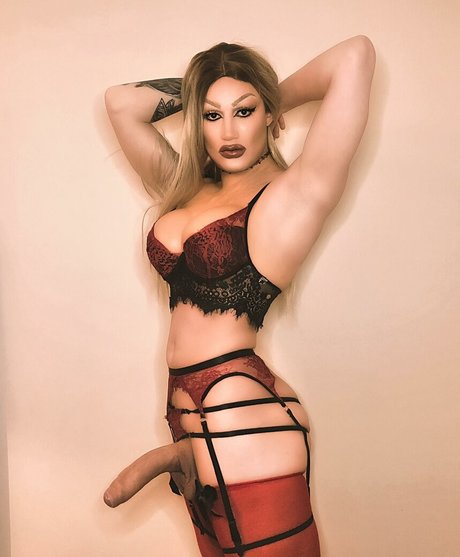 Roman Rose