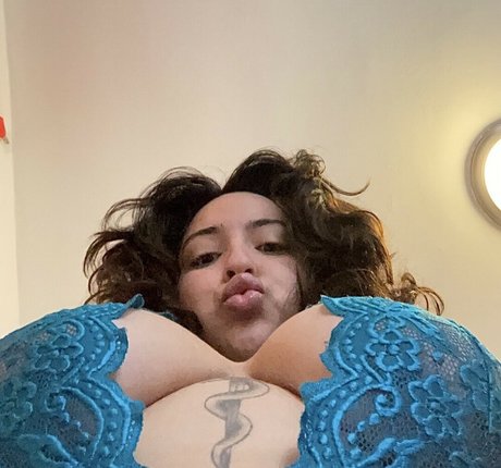 Curvygirlynat