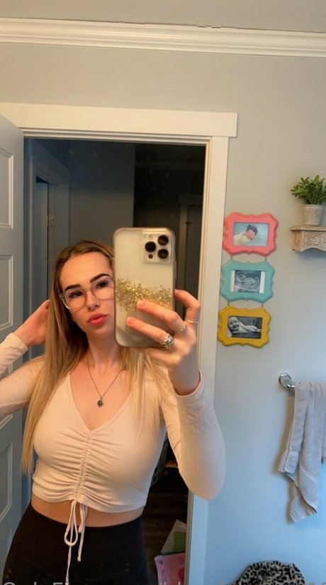 Naken lekkede OnlyFans-bilde av Ashley Higginson