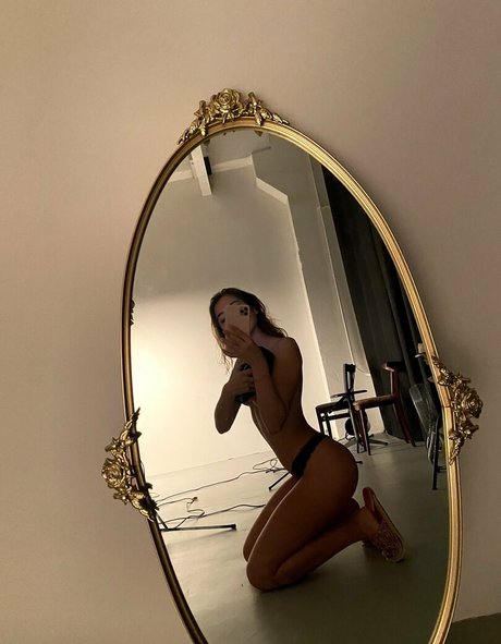 Alasti lekkinud OnlyFans-i pilt Yoursensation178