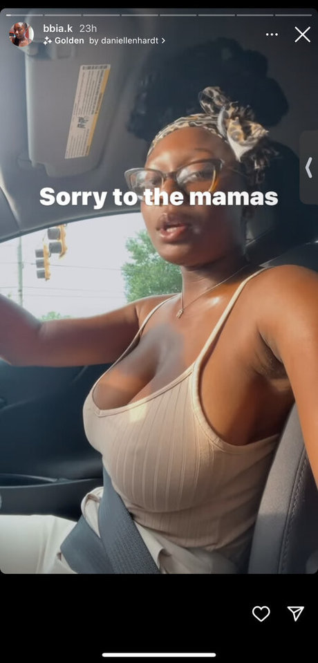 Naken lekkede OnlyFans-bilde av Noelle Kaylahrich