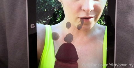 Обнаженная фотография утечки OnlyFans от Dirtyboydirty