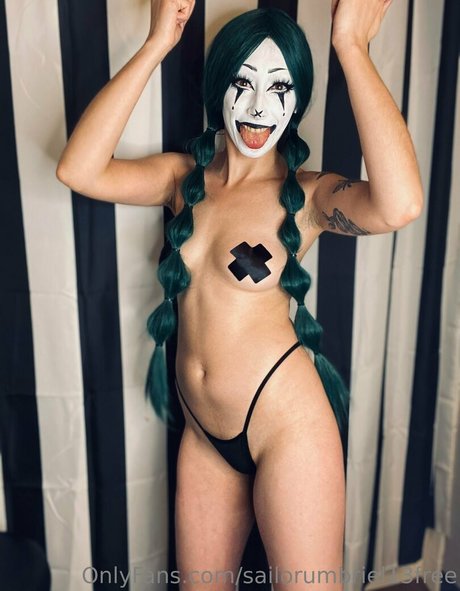 Naken lekkede OnlyFans-bilde av Sailorumbriel13free