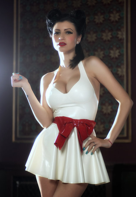 Lillyroma1982