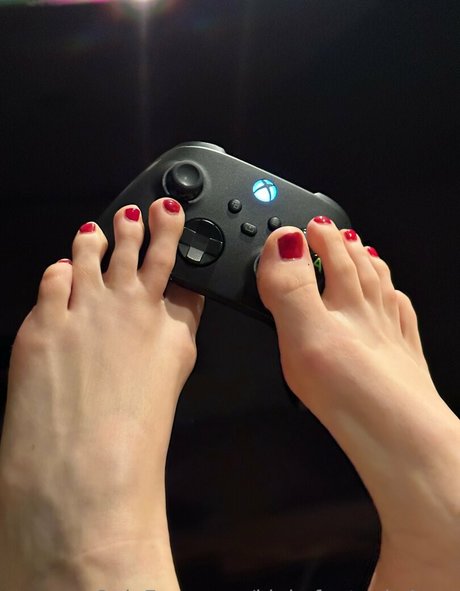 Alaston vuotanut OnlyFans-kuva Kinkyfeetonly4you