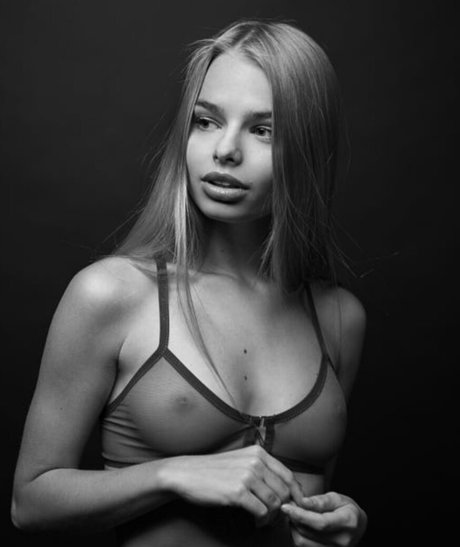Foto nua vazada do OnlyFans de Alisa Kislyakova