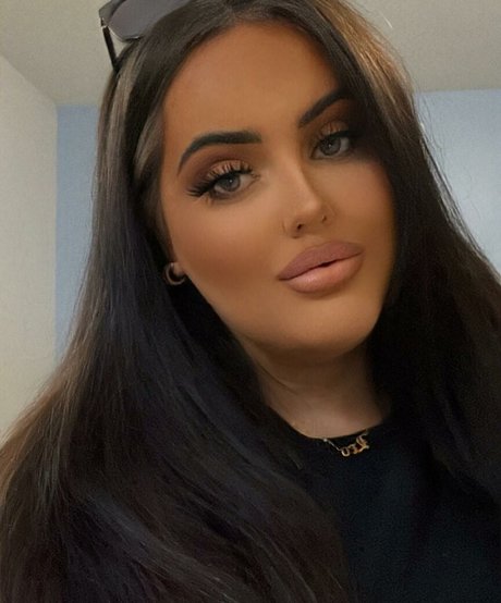 Chloe Jade