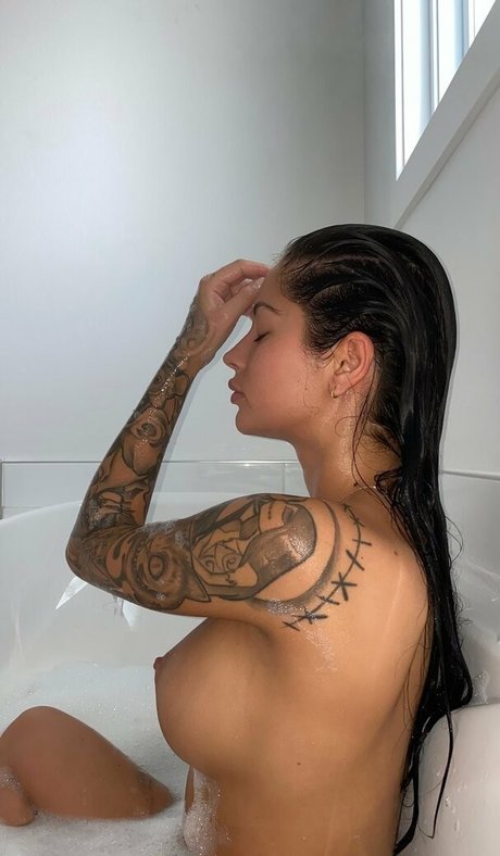 Stephaelle Macias