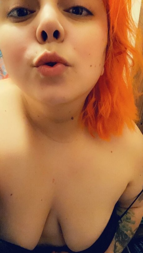 Naken lekkede OnlyFans-bilde av Braveraisin4207