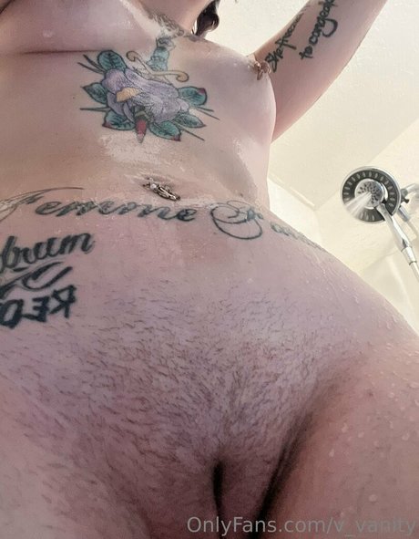 Nøgent lækket OnlyFans-billede af Vvanity