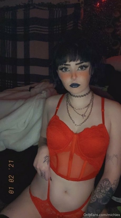 Nacktes geleaktes OnlyFans-Foto von Biggtittygothgirl