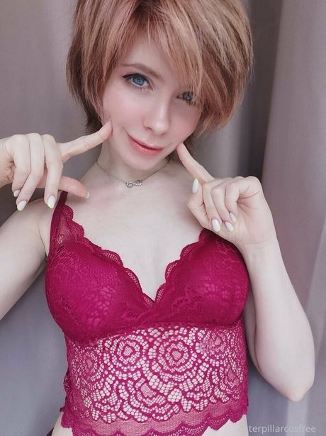 Naken lekkede OnlyFans-bilde av Caterpillarcosfree