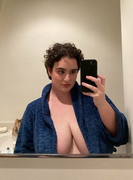 Alida Roos