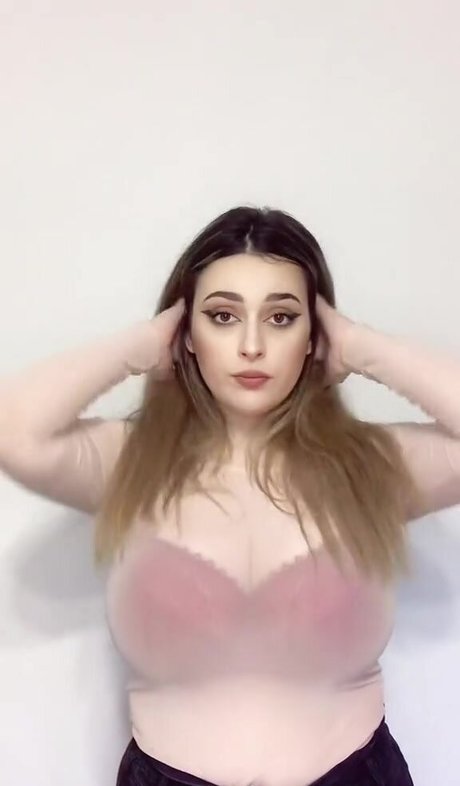 Nahá fotka uniklých OnlyFans od Sarah White
