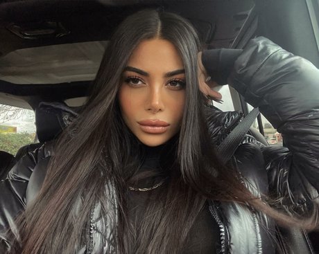 Обнаженная фотография утечки OnlyFans от Foreignbabie