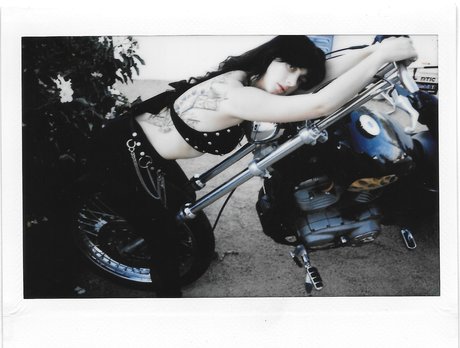 Reedsuicide