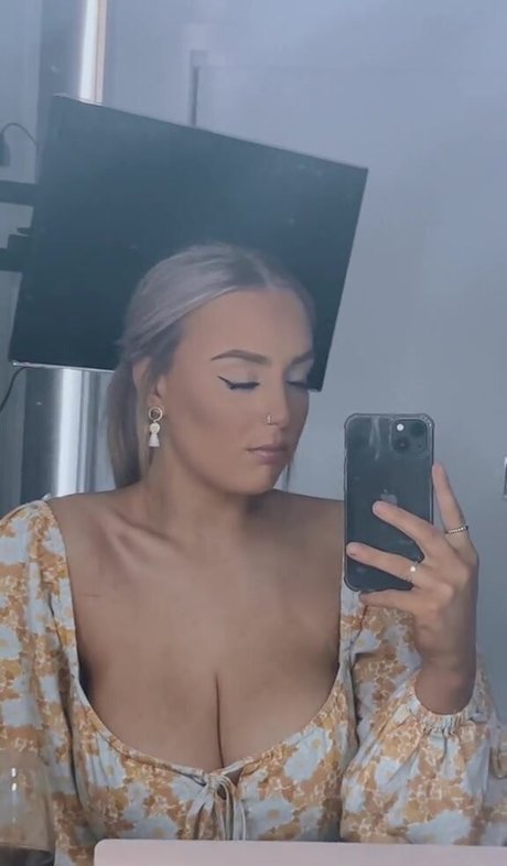Charlotte Page